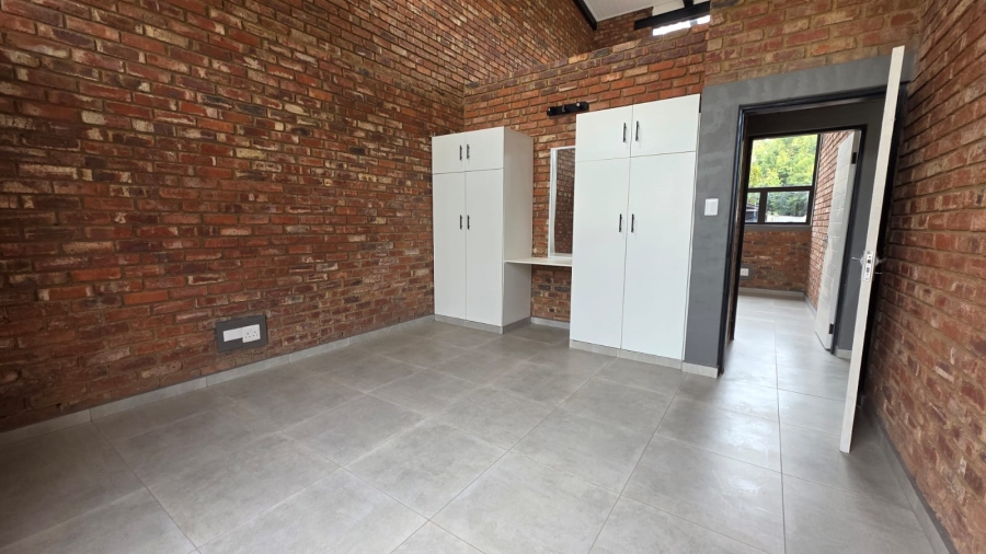 To Let 3 Bedroom Property for Rent in Flamwood North West